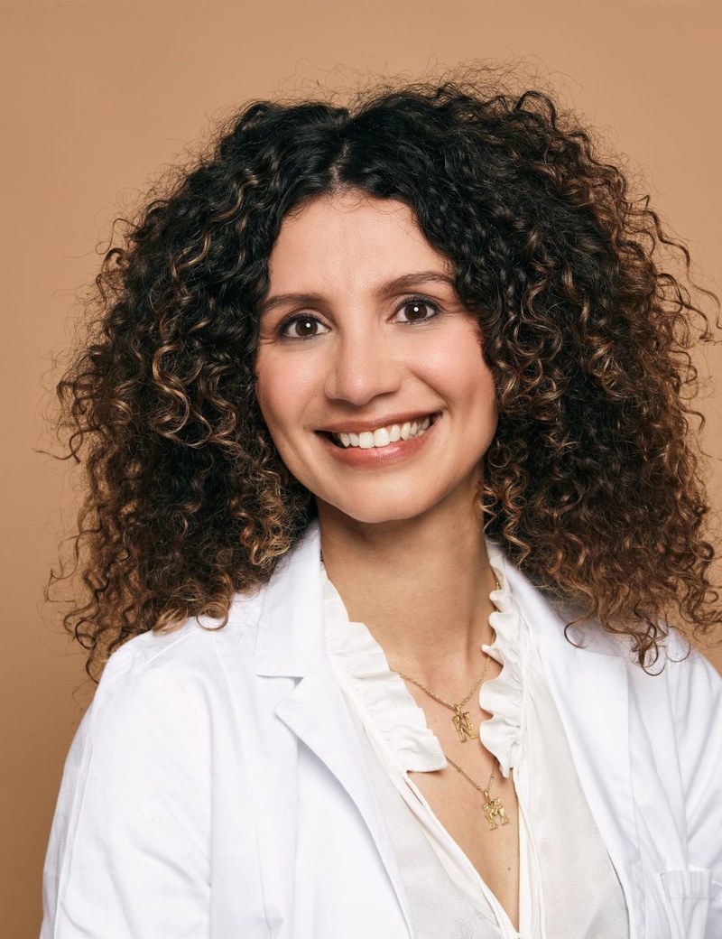 Dre Maria Turrian-Badda gynécologue FMH spécialiste laser gynécologique sécheresse vaginale santé intime Vésenaz Genève